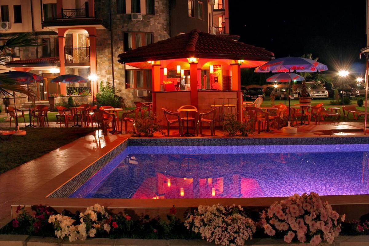 South Beach Hotel - New Management And Free Beach Access Царёво Экстерьер фото