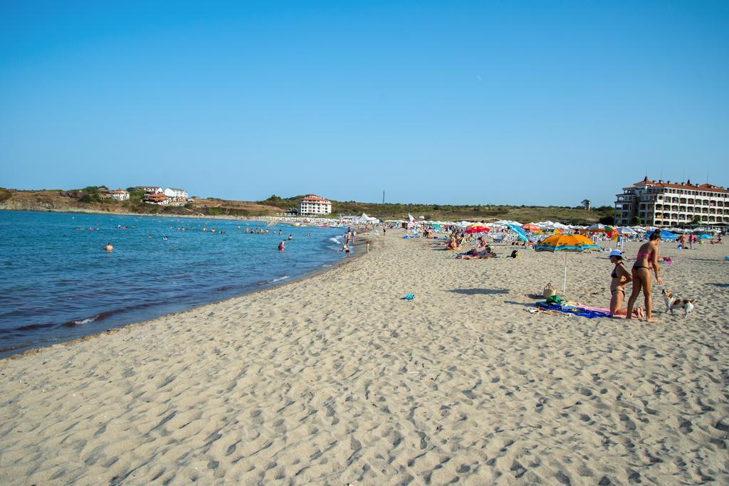 South Beach Hotel - New Management And Free Beach Access Царёво Экстерьер фото