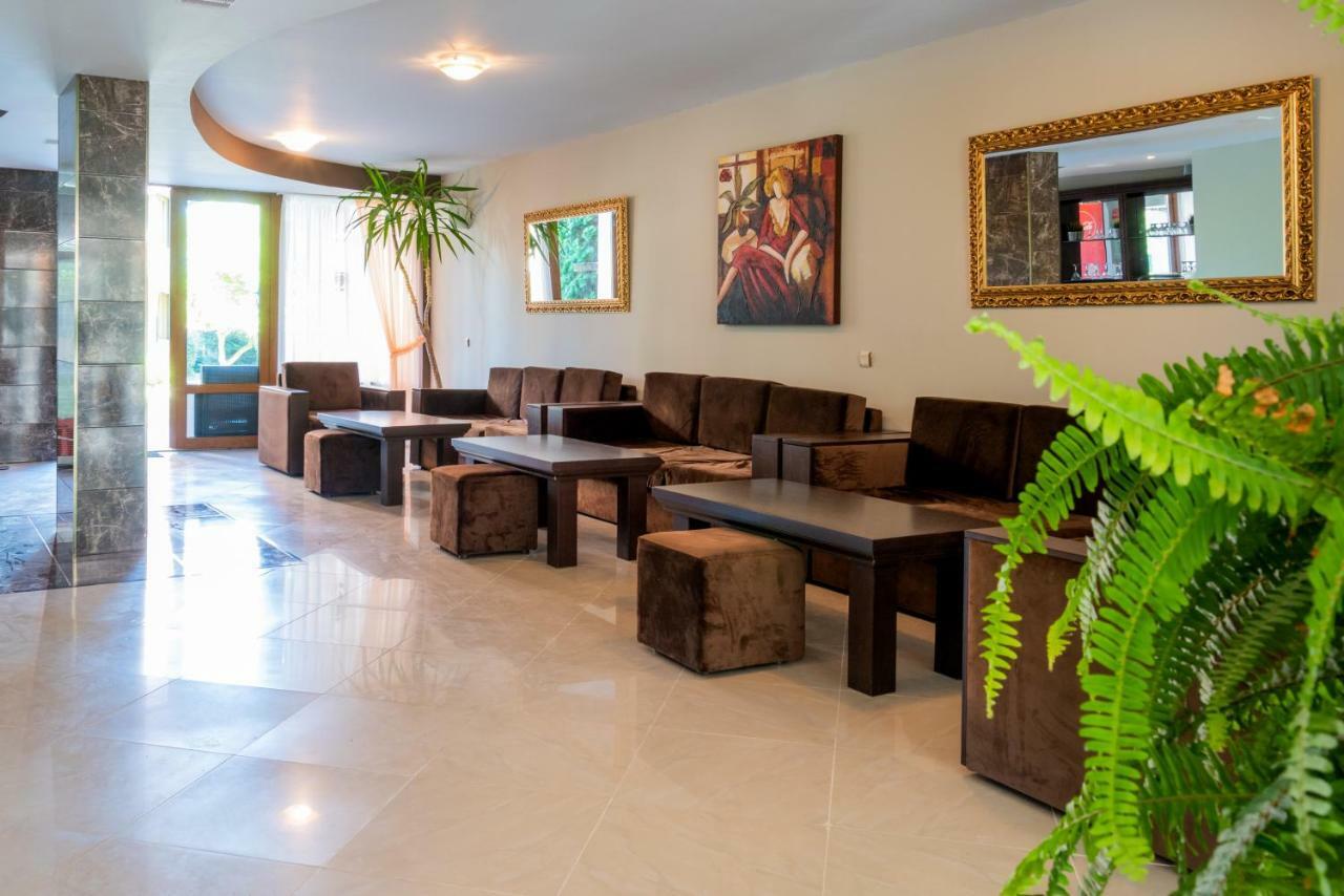 South Beach Hotel - New Management And Free Beach Access Царёво Экстерьер фото