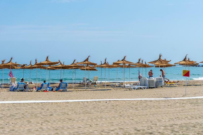 South Beach Hotel - New Management And Free Beach Access Царёво Экстерьер фото